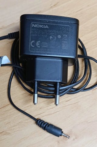 Cargador Nokia AC 100-240V DC 5V/350mA