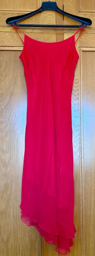 Vestido midi de fiesta rojo