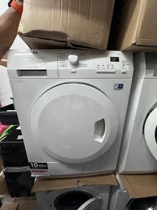 Secadora AEG T65770IH4 Nueva
