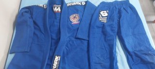 Kimono Jiu Jitsu Shark Azul M4