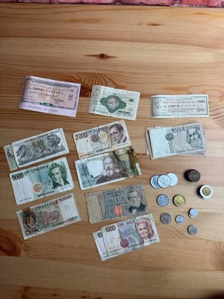 Collezione banconote e monete Lira Italiana