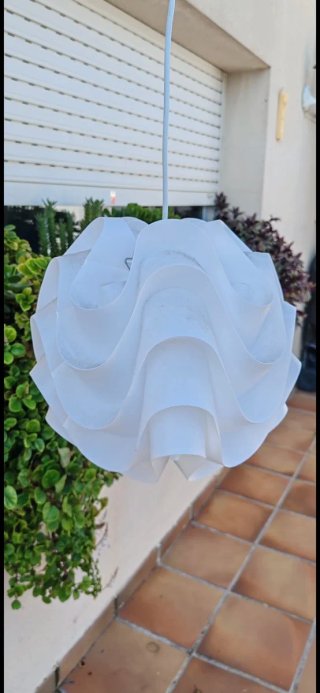 Lámpara de techo blanca ( negociable)