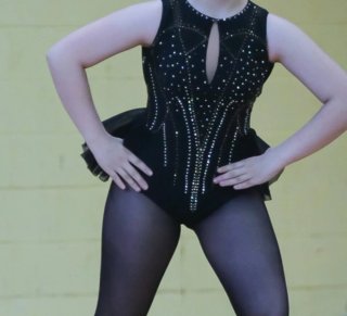 Maillot de Patinaje Negro con Pedrería