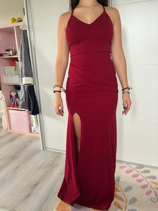 Vestido Largo Burdeos con Abertura Talla M