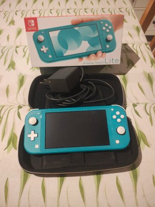 Nintendo Switch Lite verde