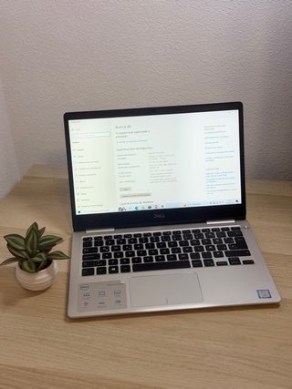 Dell Inspiron 13 7000 i7 16GB SSD 512GB Como nuevo