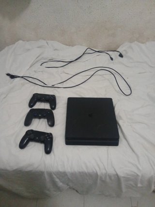 Consola PS4 (PlayStation 4) Negra