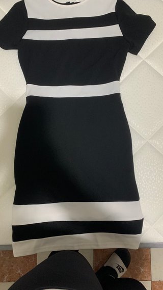 Vestido Shein bicolor