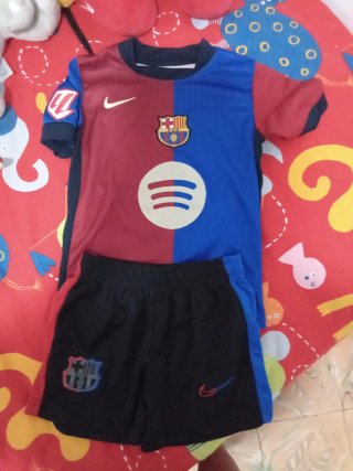 Equipación FC Barcelona Infantil Talla 5 Años