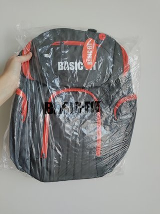 Mochila Basic Fit Nueva