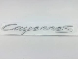 Emblema trasero Porsche Cayenne plata o negro