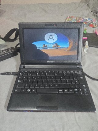 Portátil Samsung Negro