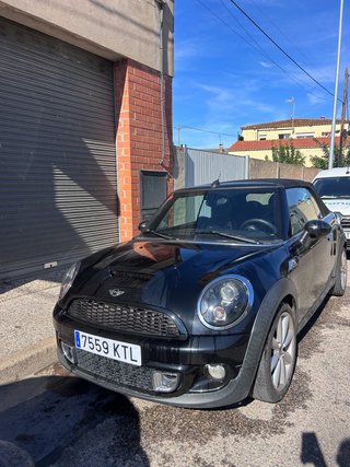 MINI Cabrio 2012
