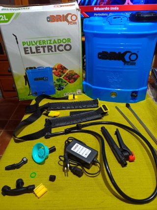 Pulverizador Eléctrico Bricco Ferr 2L