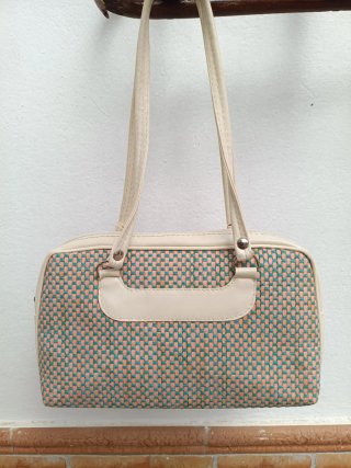 Bolso rafia y polipiel