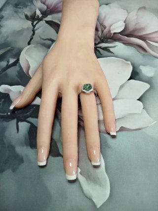 Anillo de Jade Natural