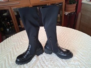 Botas Altas Cuple Negras