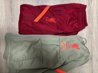 Liverpool FC Conjunto Deportivo Rojo y Verde Oliva
