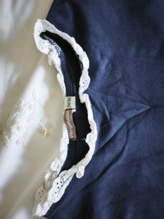 Camiseta premamá Vertbaudet azul y blanca T.34/36