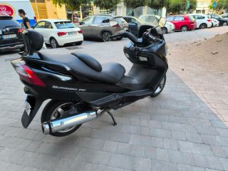 Suzuki Burgman 250