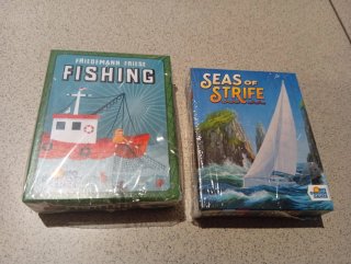 Giochi da tavolo Fishing e Seas of Strife
