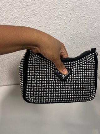 Bolso Negro con Tachuelas