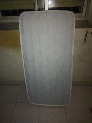 Colchón cuna blanco