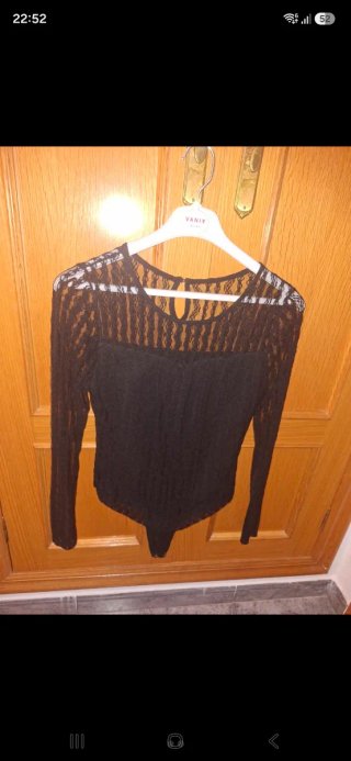 Body de encaje negro