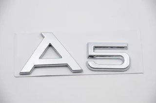 Emblema logo trasero Audi A5 cromado