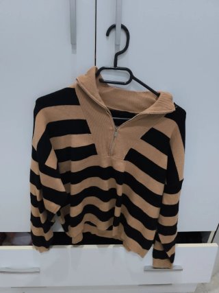 Jersey de Rayas con Cremallera