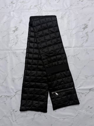 Bufanda Acolchada Negra Asos