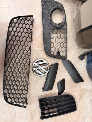 Rejilla Parachoques GTI Golf V