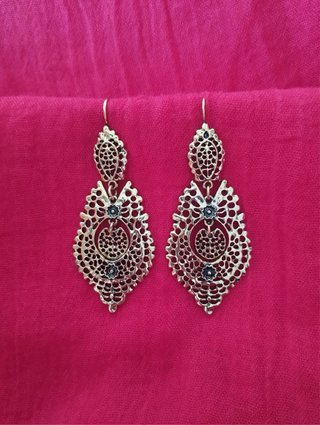 Pendientes Largos Filigrana Dorados