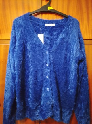 Jersey de punto azul sin estrenar