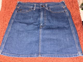 Falda vaquera Levi's azul