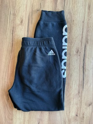 Pantalón de chándal Adidas negro