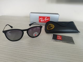 Gafas de sol negras mate