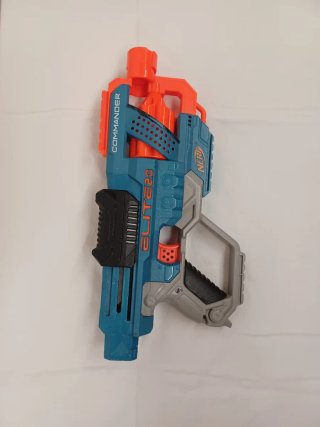 Pistola Nerf Elite 2.0 Commander
