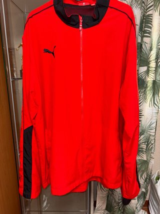 Chaqueta PUMA Roja
