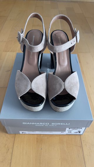 Sandalias Gianmarco Sorelli Piel Ante Beige T.39