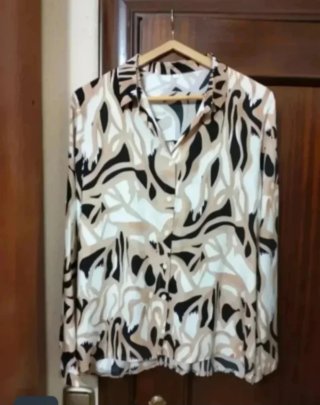 Blusa de manga larga, talla L/ XL