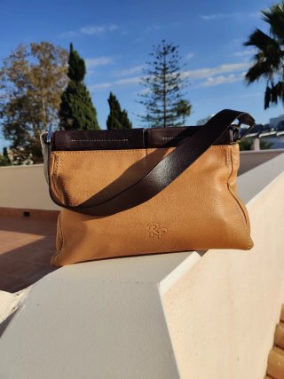 Bolso  piel genuina cuero natural Robert Pietri