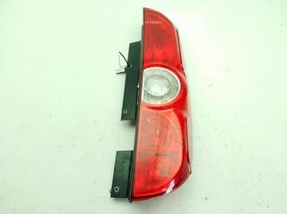 Piloto trasero fiat doblo furgon/ranchera 23093683