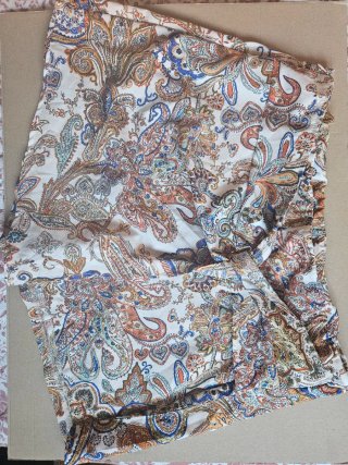 Falda pantalón estampado paisley