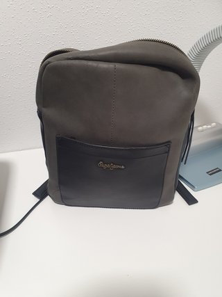 Bolso Pepe Jeans Negro y Gris