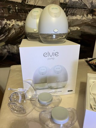 Elvie Pump - Sacaleches Eléctrico Doble
