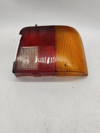 Piloto trasero derecho peugeot 635129 205 1906