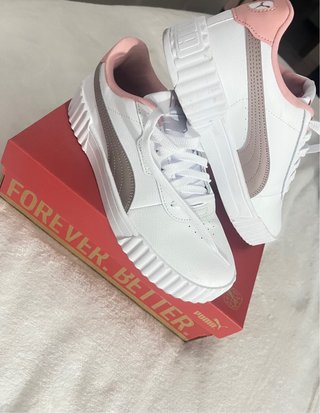 Zapatillas Puma Mujer Blancas y Rosas