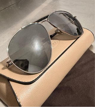 Gafas de sol Tod's Aviador TO 255 14C Plata.