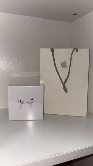 AirPods Pro relanzados (2021) Blancos Originales